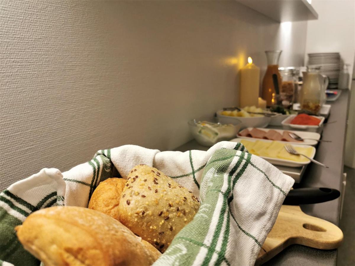 Broholm Bed&Breakfast 利雪平 外观 照片