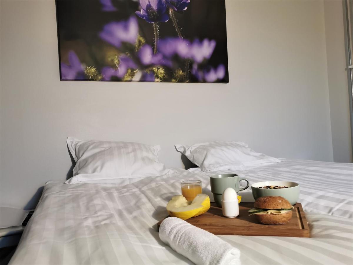 Broholm Bed&Breakfast 利雪平 外观 照片